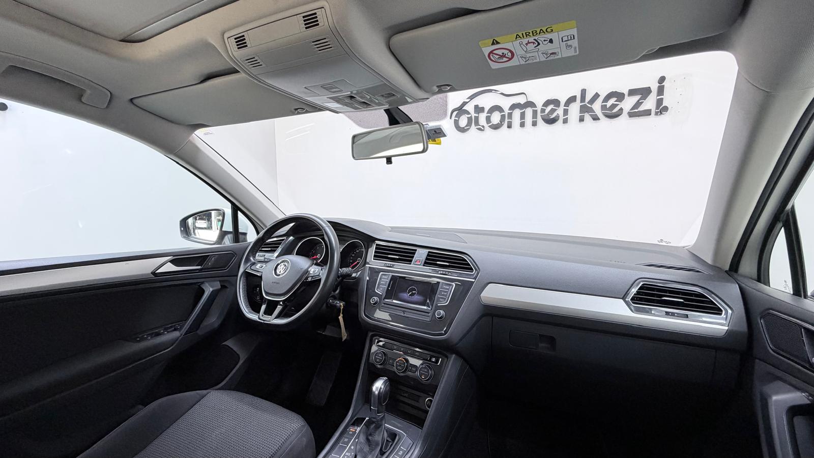 VOLKSWAGEN TIGUAN 13